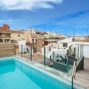 New -shared Pool & Solarium- 1a Apartment Malaga