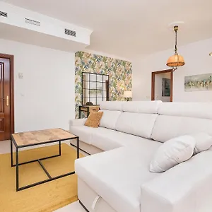 Bhost - Colon Apartment Malaga
