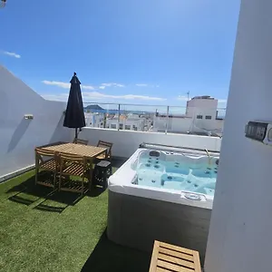 Falco 1 Apartment