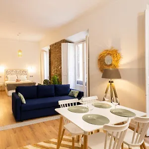 Strachan Trip Apartment Malaga